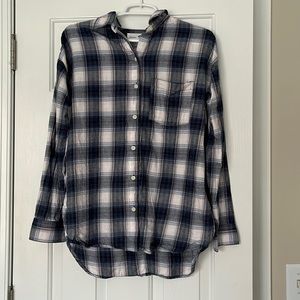 Old Navy Blue and White Button Down XSP